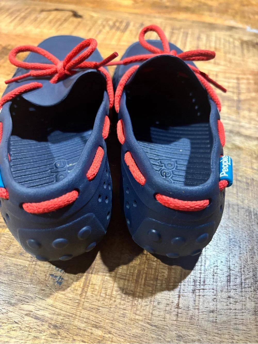 People Senna Kids Navy and Red Lightweight Slip-On